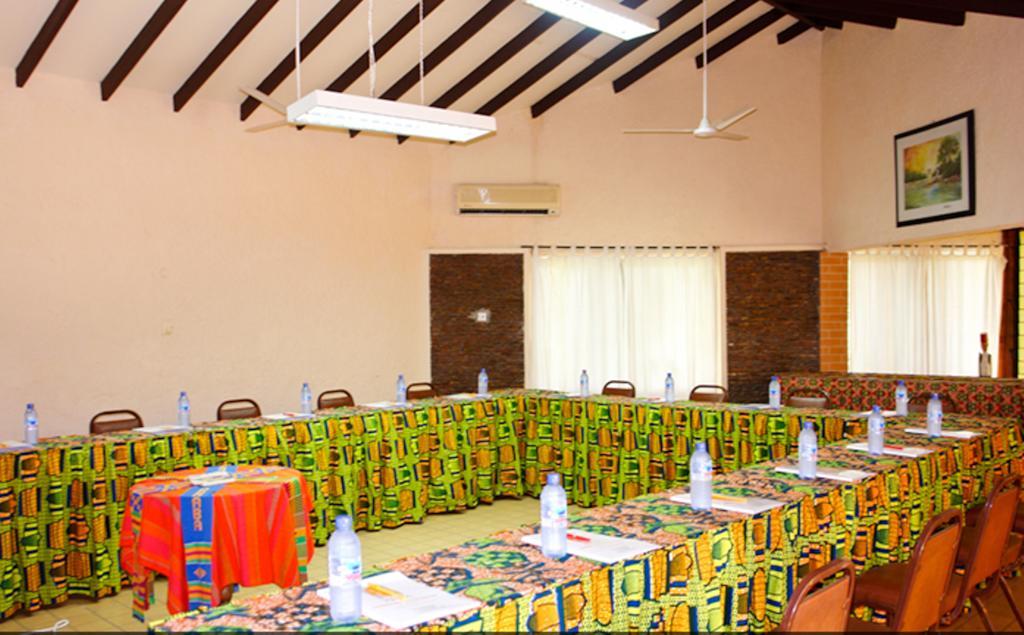 Afrikiko River Front Resort Akosombo Buitenkant foto