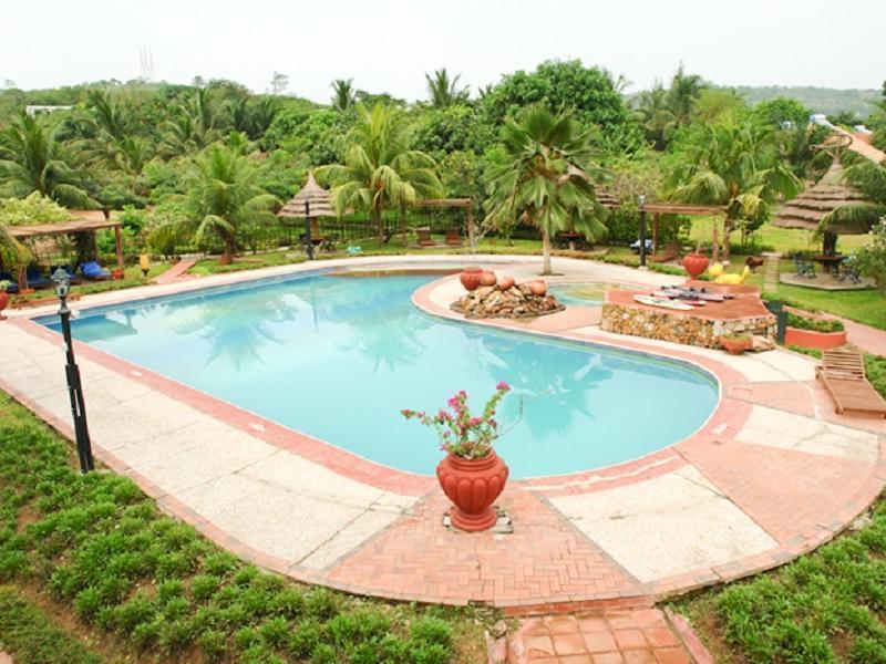 Afrikiko River Front Resort Akosombo Buitenkant foto